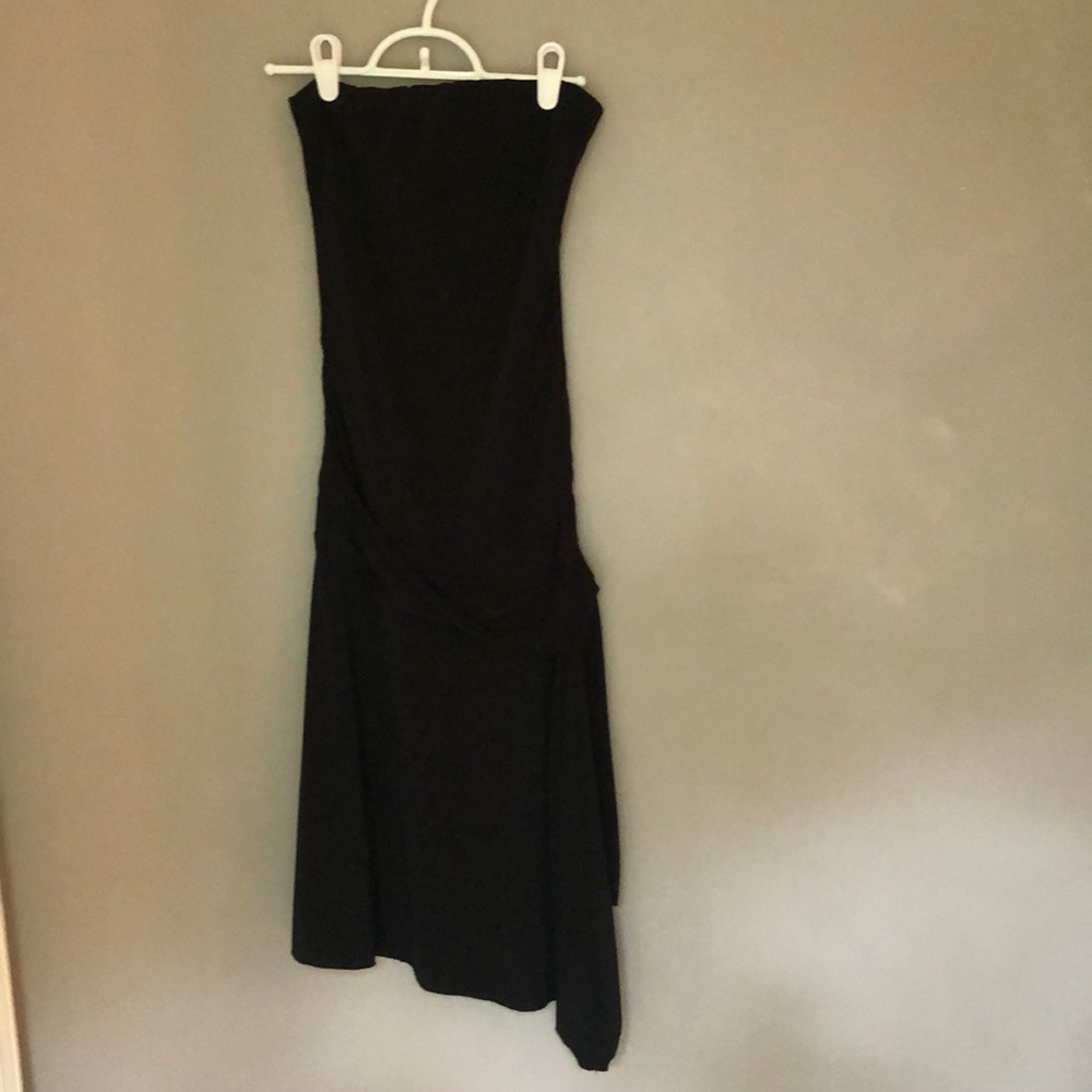 Black strapless dress